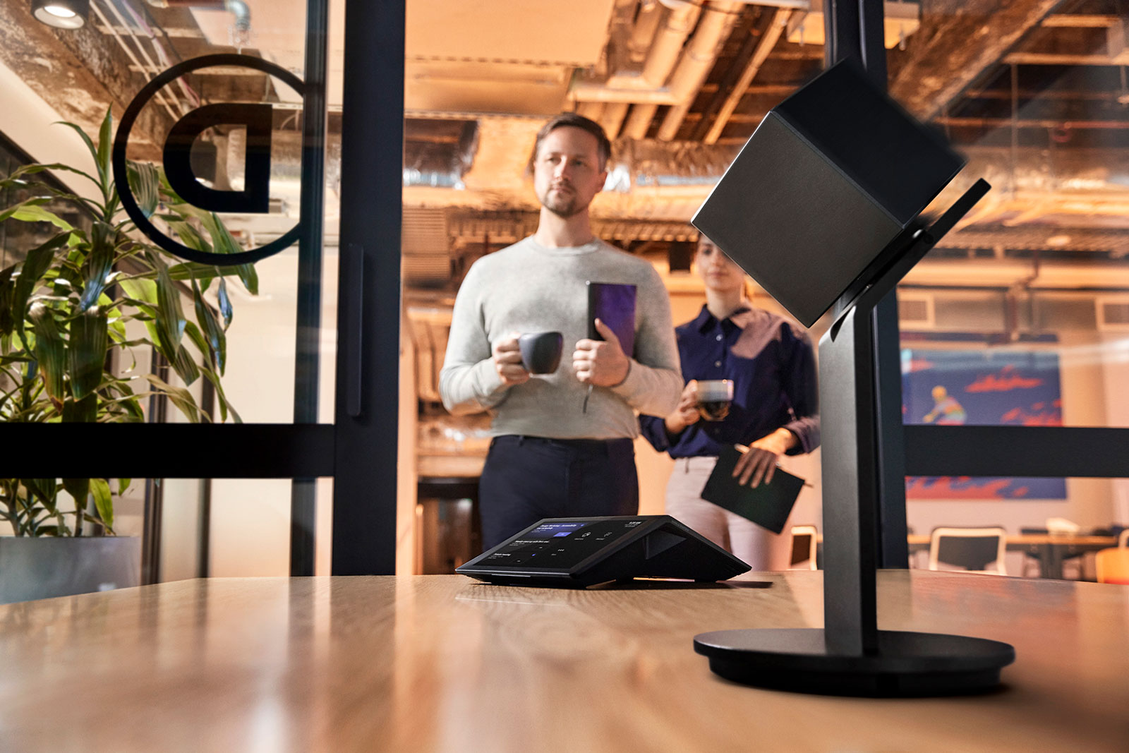 HP Presence открывает новую эру в гибридной работе