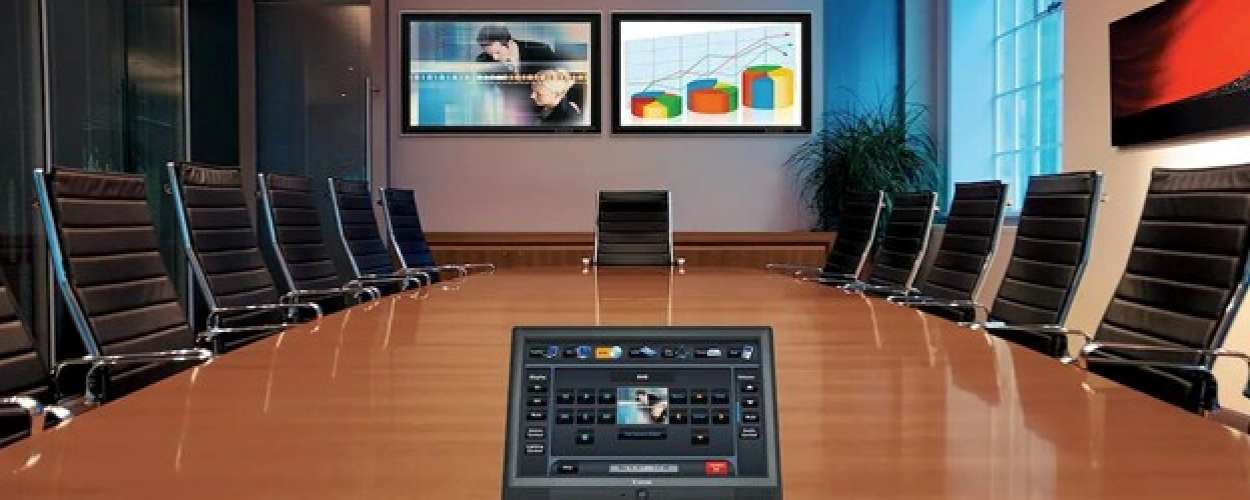 PRO-AV система бронирования переговорных: порядок, прозрачность и контроль рабочих пространств